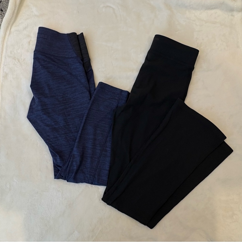 Outdoor Voices Ribbed and Cropped Leggings SetBlack Blue Size XS Mid Rise